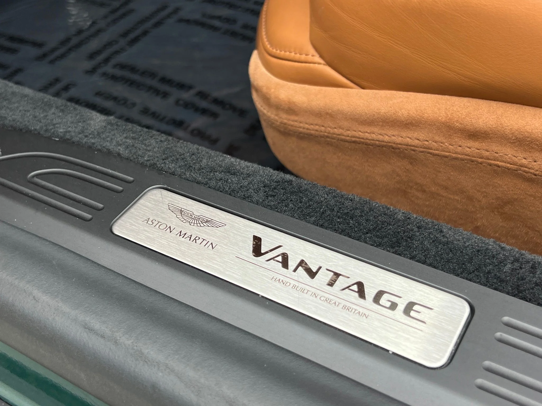 Used 2023 Green Aston Martin  image 41