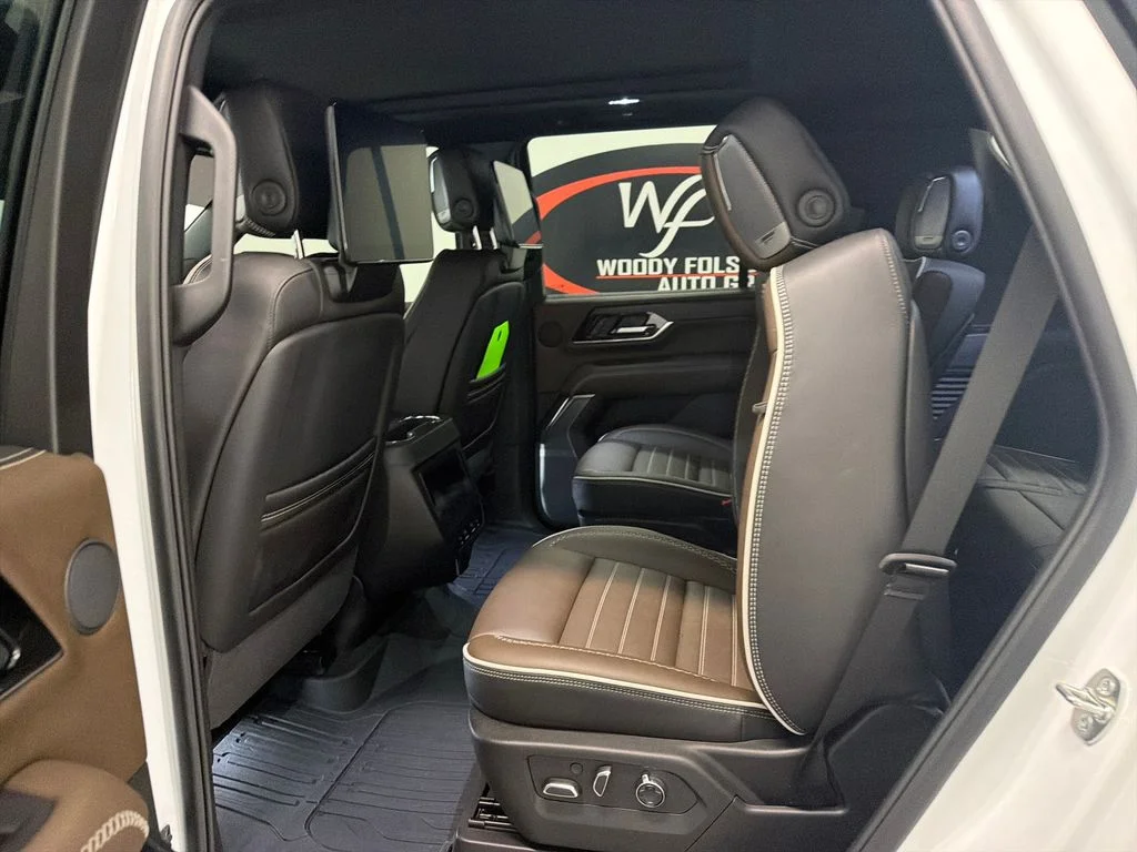 Used 2026 White GMC Denali Ultimate image 13