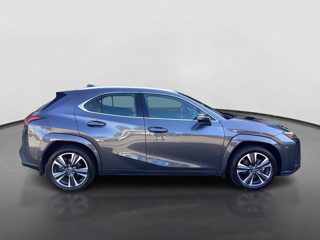 Used 2024 Gray Lexus 250h Premium image 4