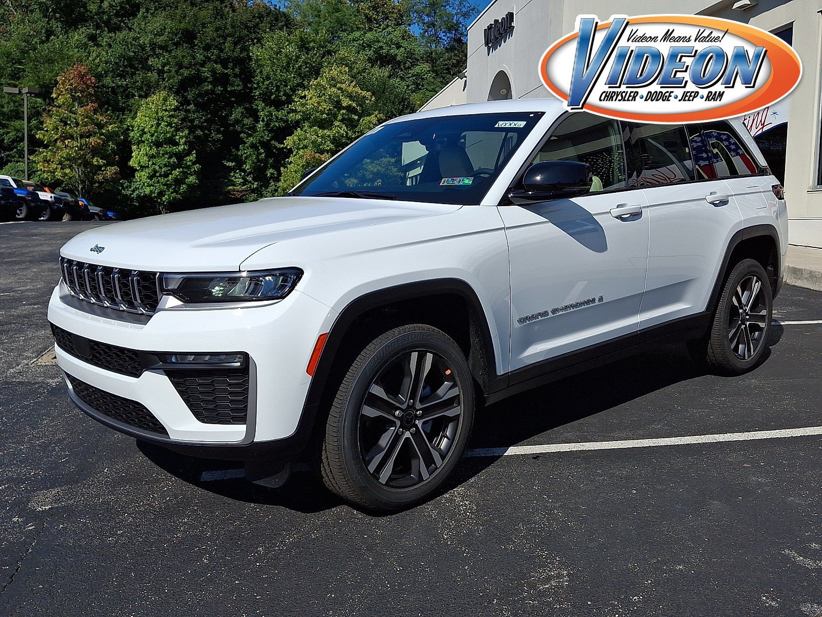 2027 Jeep Grand Cherokee Limited