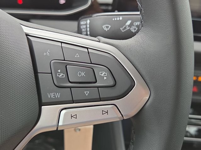 New 2026 Platinum Gray Metallic Volkswagen 1.5T S image 11