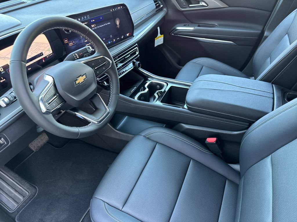 2026 Chevrolet Traverse LT - Photo 9