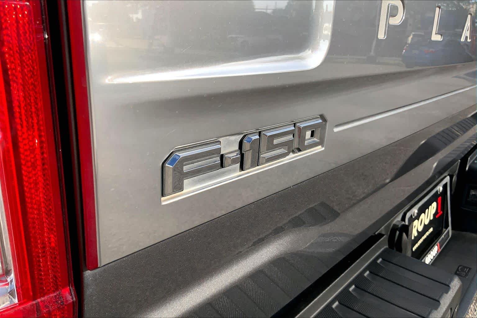 Used 2022 Carbonized Gray Metallic Ford Platinum image 29