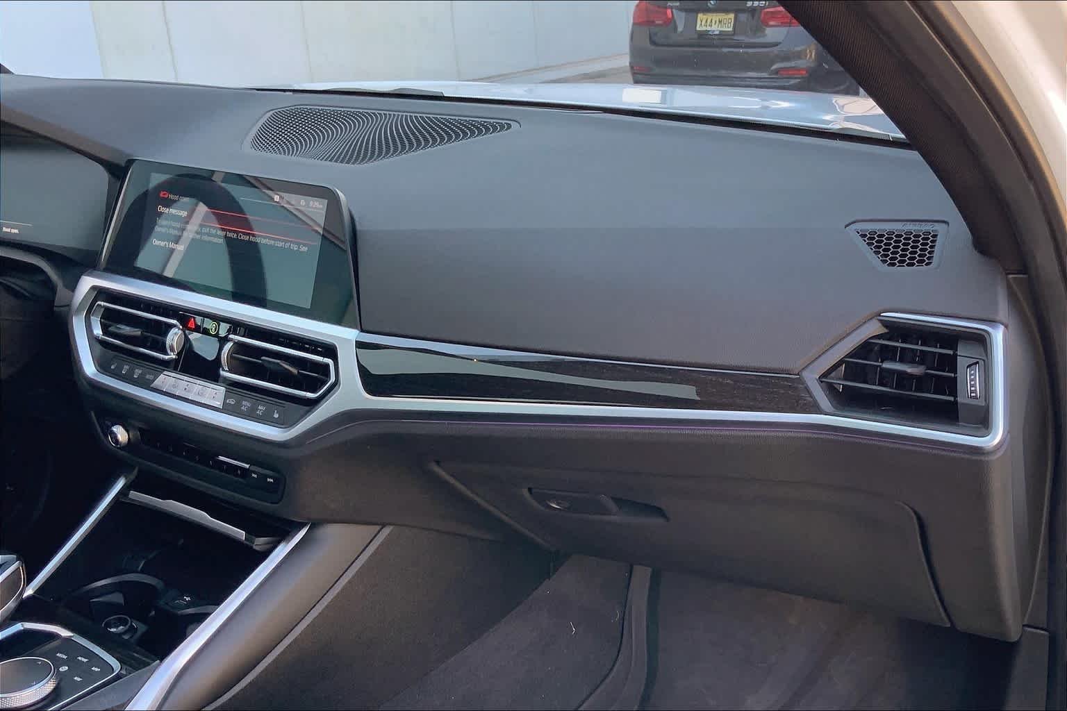 Used 2020 Alpine White BMW 330i xDrive image 18