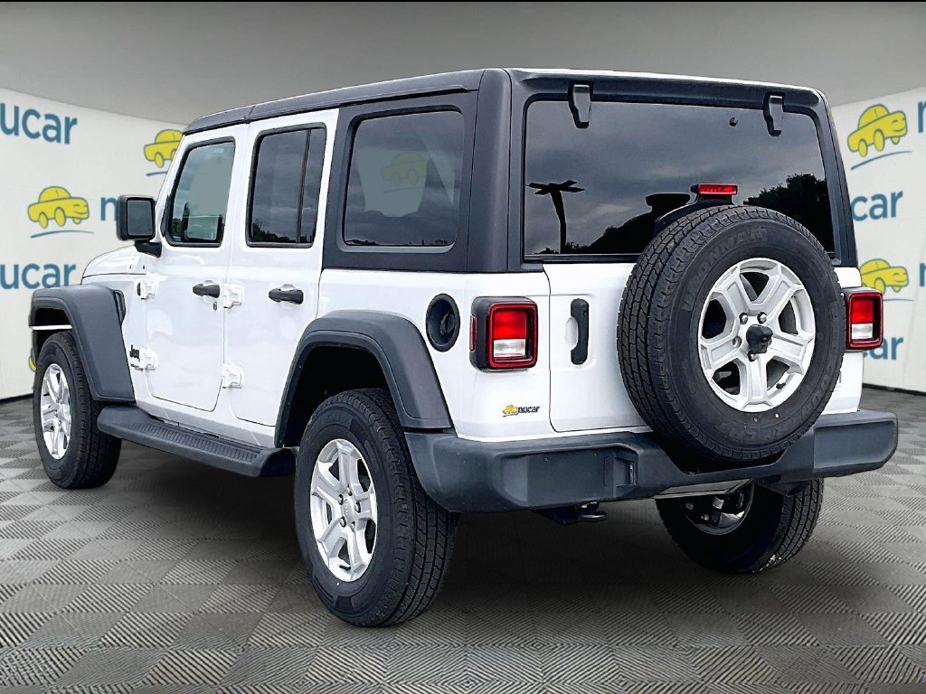 Used 2022 Bright White Clearcoat Jeep Unlimited Sport S image 4