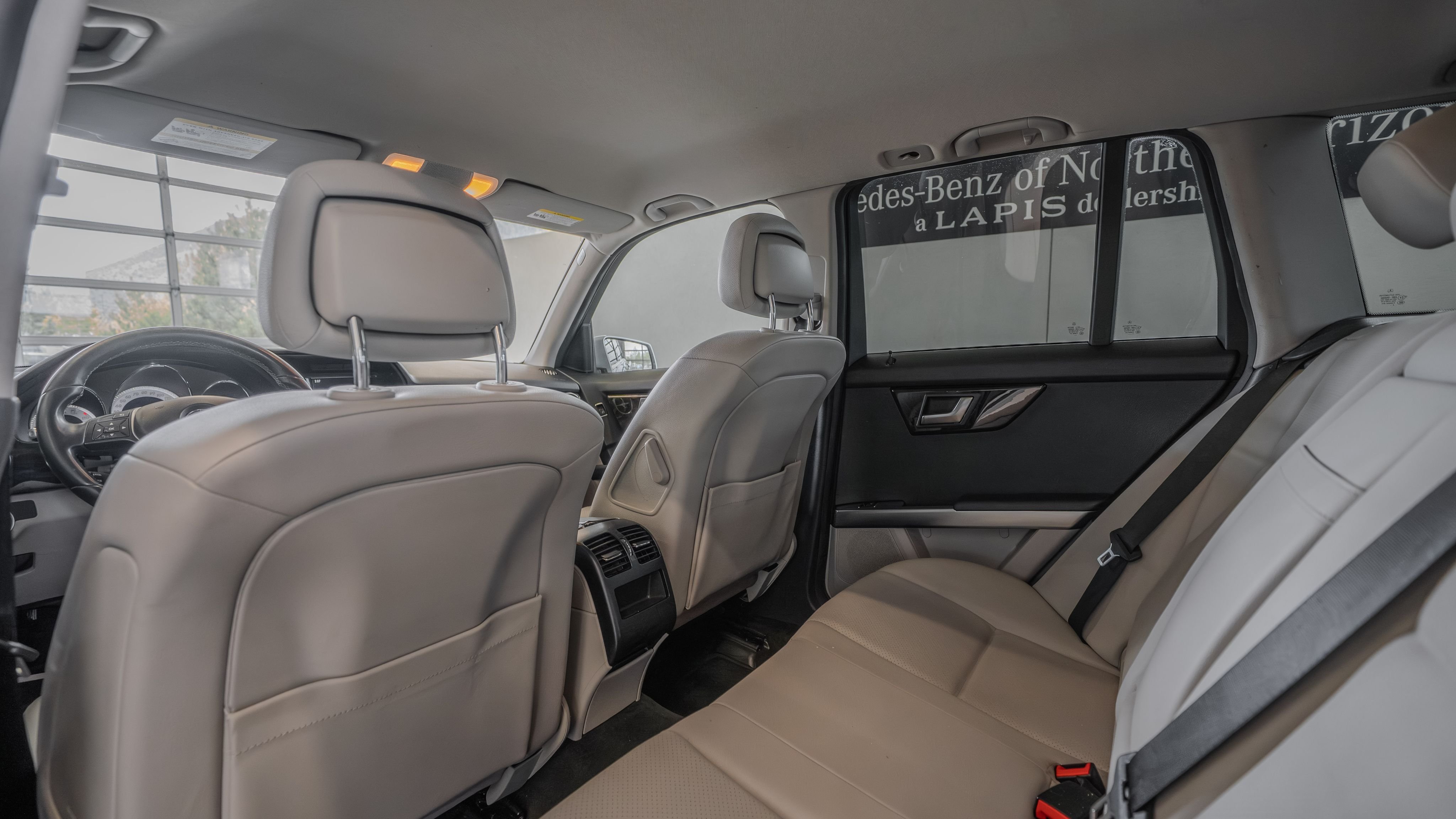 Used 2015 Diamond Silver Mercedes-Benz GLK 250 image 26