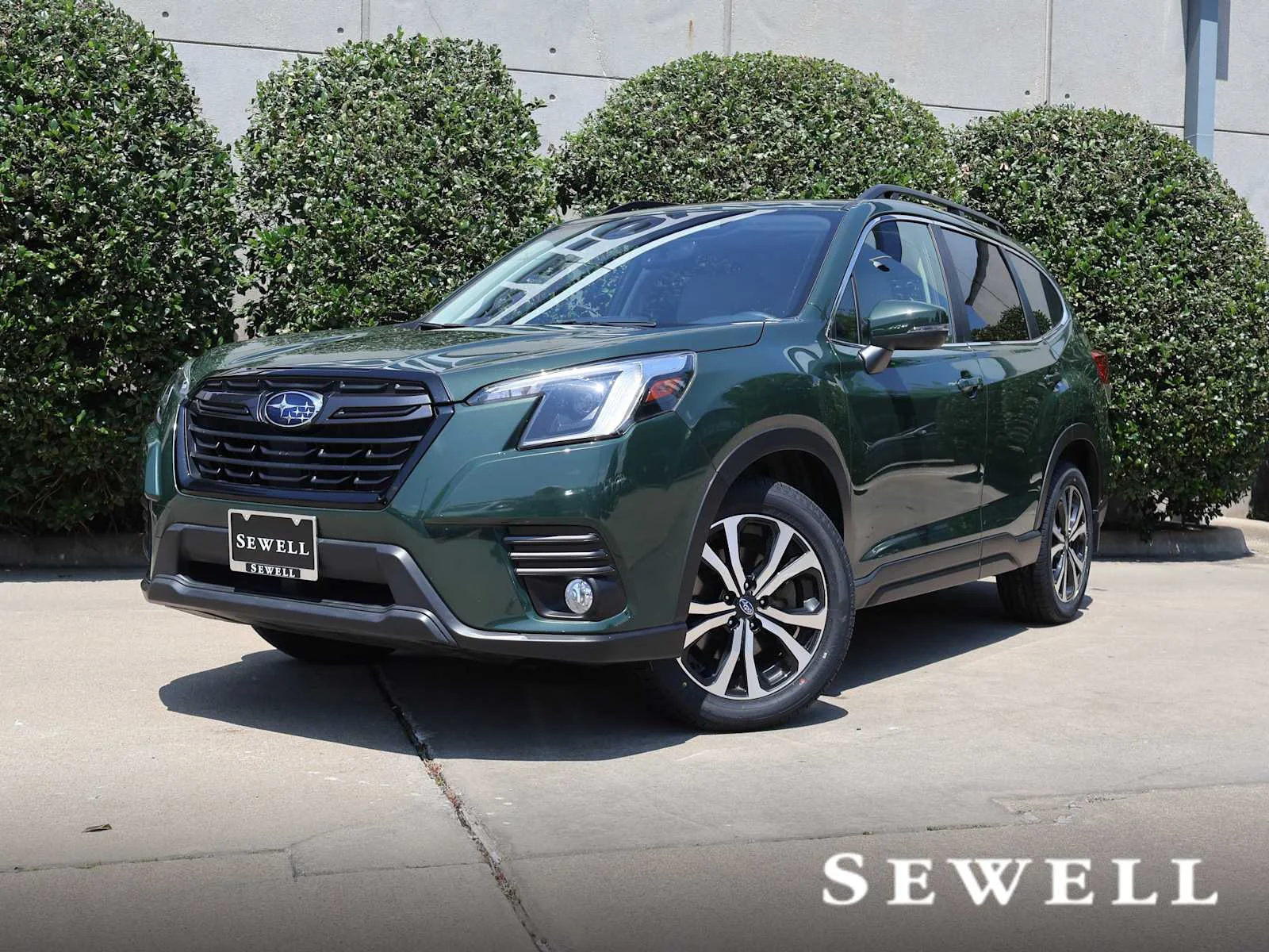 2023 Subaru Forester Limited's photo