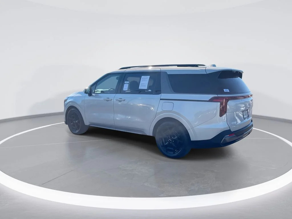 Used 2025 White Kia SX Prestige image 6