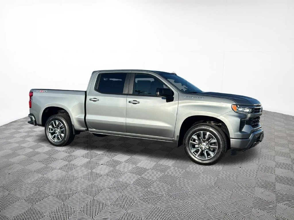 New 2026 Sterling Gray Metallic Chevrolet RST image 5