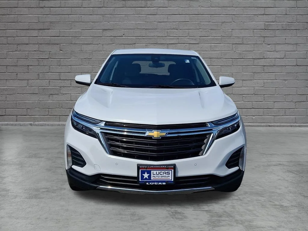 Used 2023 Summit White Chevrolet LT image 4