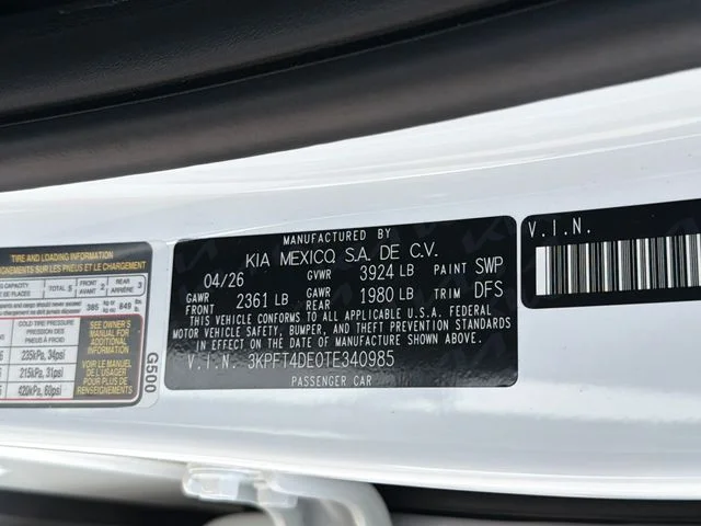 New 2026 Snow White Pearl Kia LXS image 24