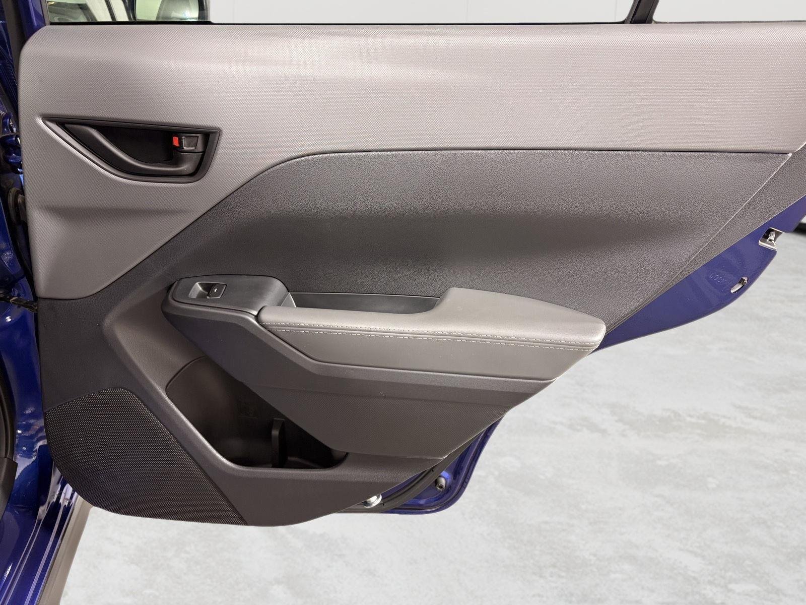 Used 2025 Sapphire Blue Pearl Subaru Premium image 20