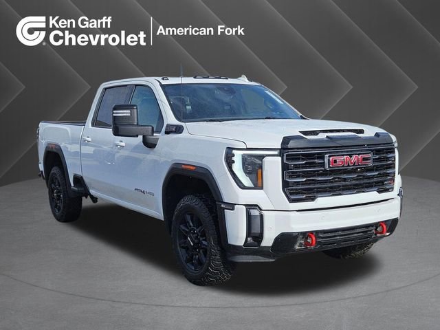 2024 GMC Sierra AT4 4WD Crew Cab Standard Box's photo