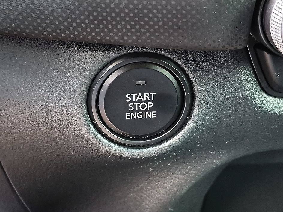 Used 2023 Wind Chill Pearl Mazda 2.5 S Preferred Plus Package image 26