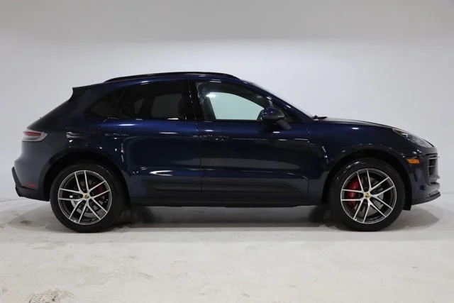 Used 2023 Night Blue Metallic Porsche S image 8