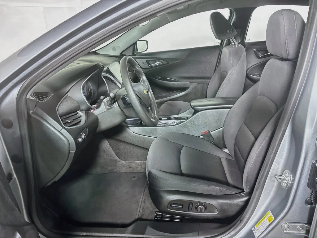 Used 2024 Gray Chevrolet LT image 11