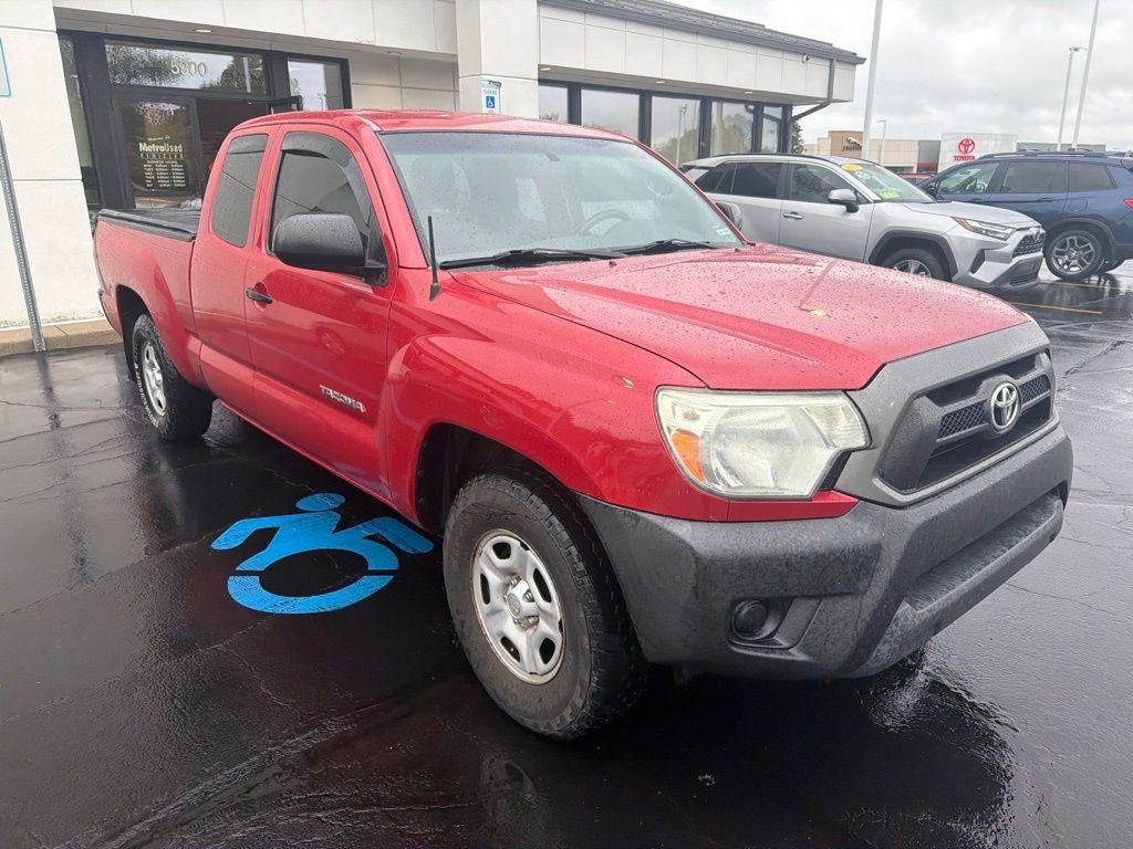 Used 2015 Red Toyota Base image 8
