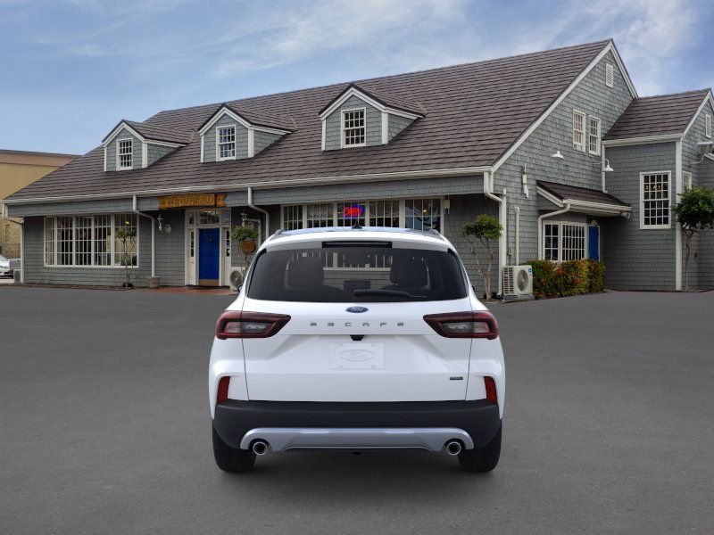 Used 2025 Space Silver Ford Base image 5