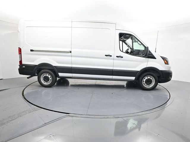 New 2026 Oxford White Ford Cargo Van image 54