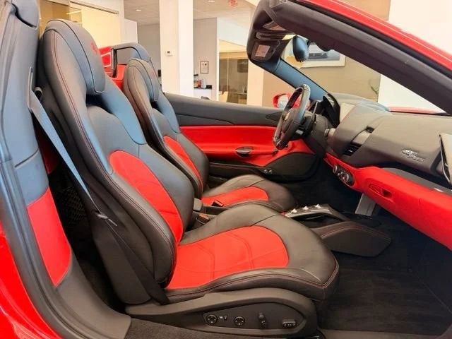 Certified Used 2018 Rosso Corsa Ferrari Base image 17