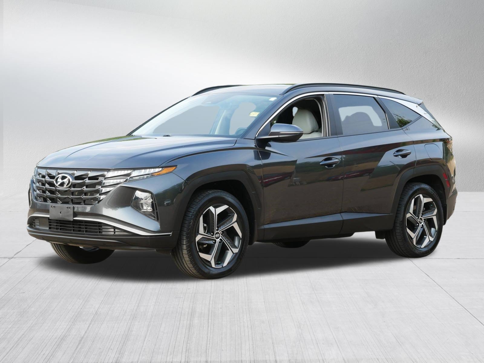 Used 2023 Portofino Gray Hyundai SEL image 3