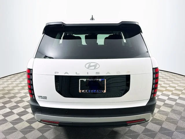 New 2026 White Hyundai SE image 4