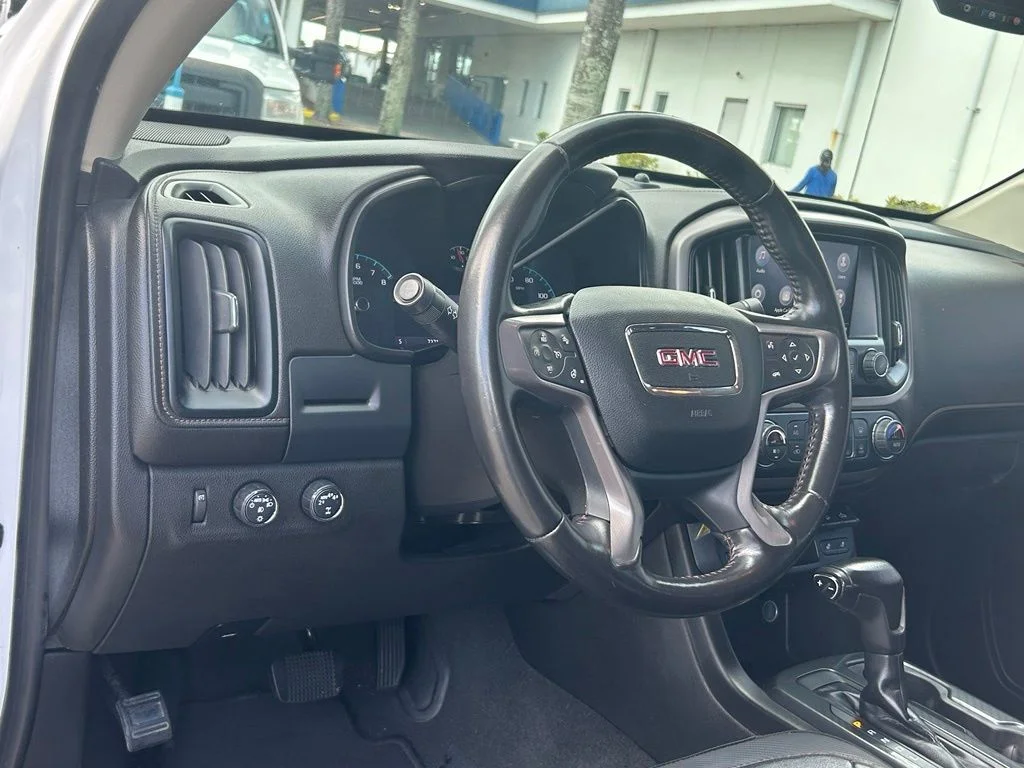 Used 2021 Summit White GMC AT4 w/Leather image 35