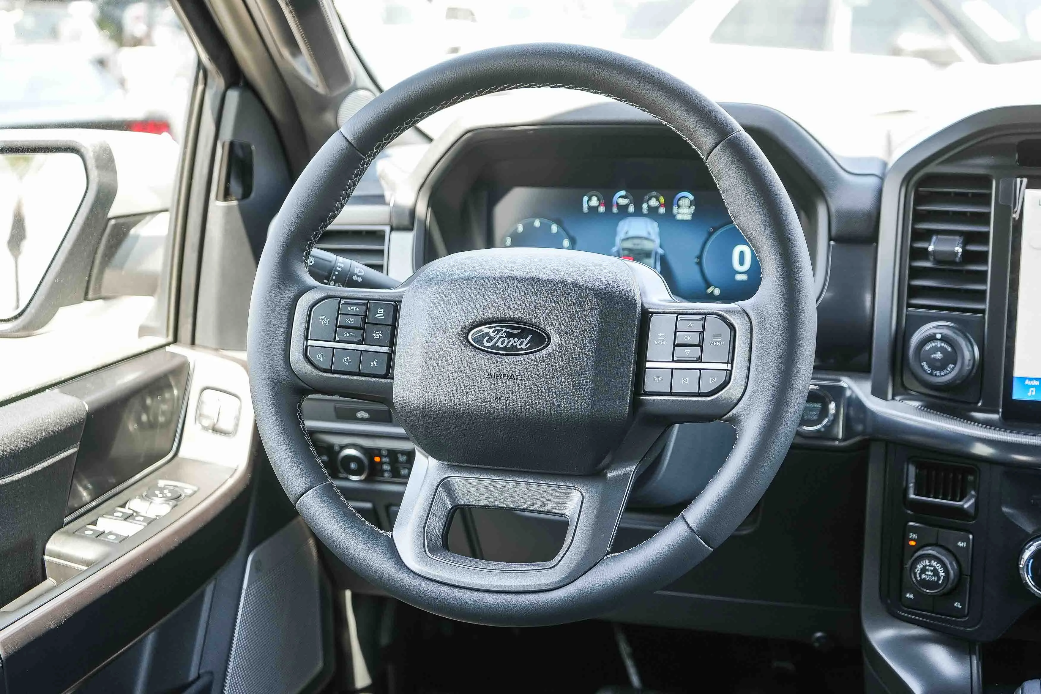 New 2026 Avalanche Ford Lariat® image 18