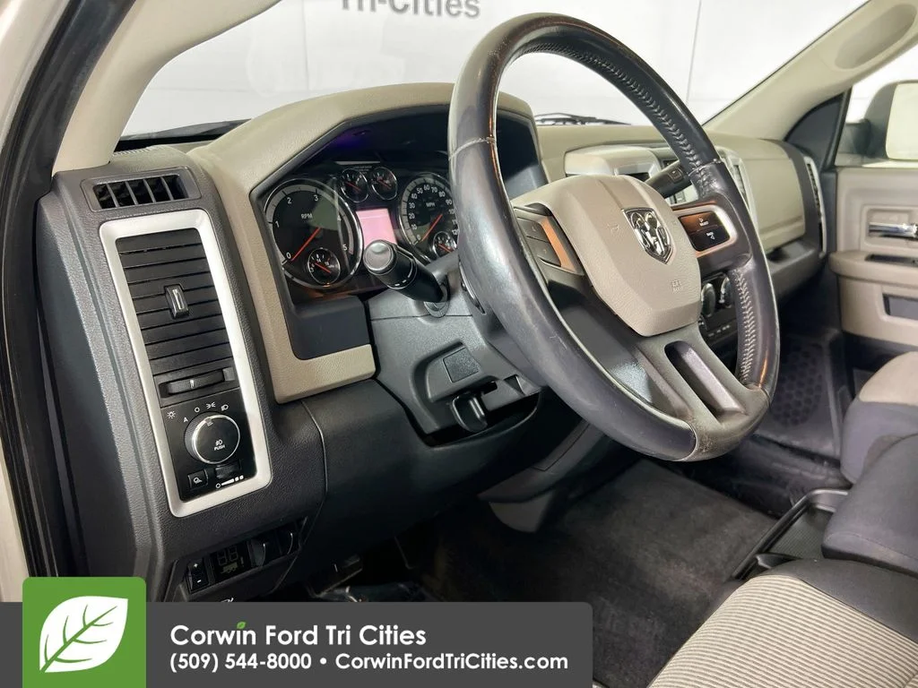 Used 2010 Gray Ram SLT image 3