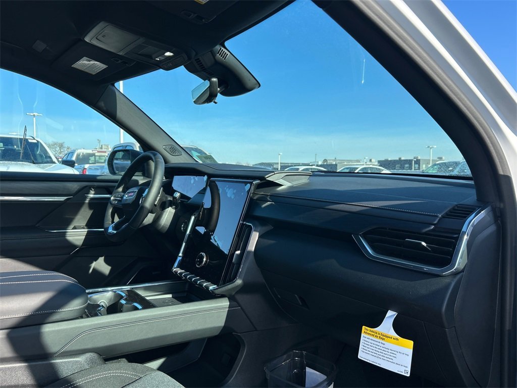 2026 GMC ACADIA - Image 38