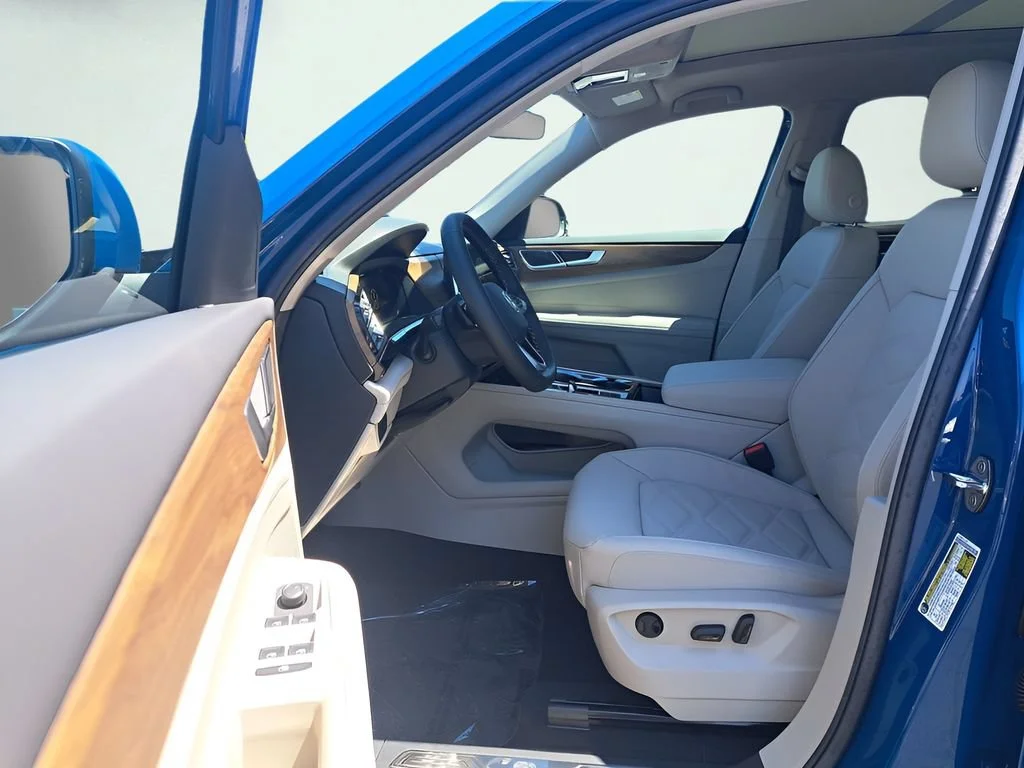 New 2026 Blue Volkswagen SE w/Technology image 22