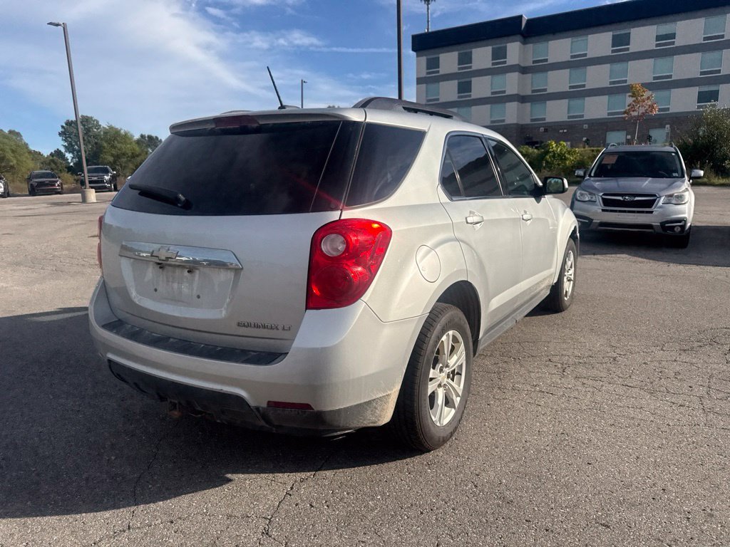 Used 2015 Silver Ice Metallic Chevrolet LT image 16