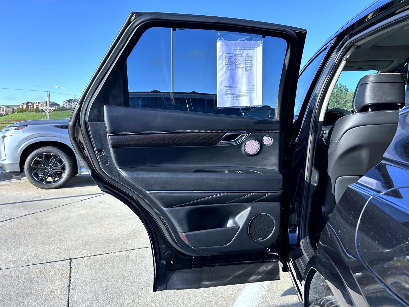 Used 2023 Black Genesis 3.5T image 20
