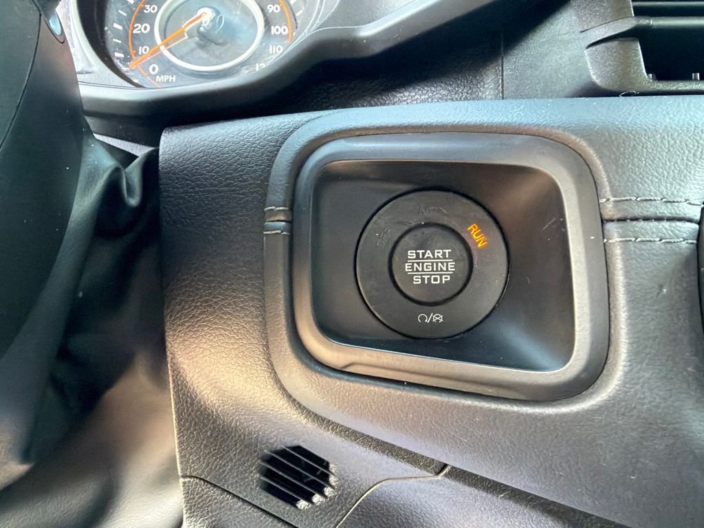 Used 2024 Black Jeep Sahara image 27