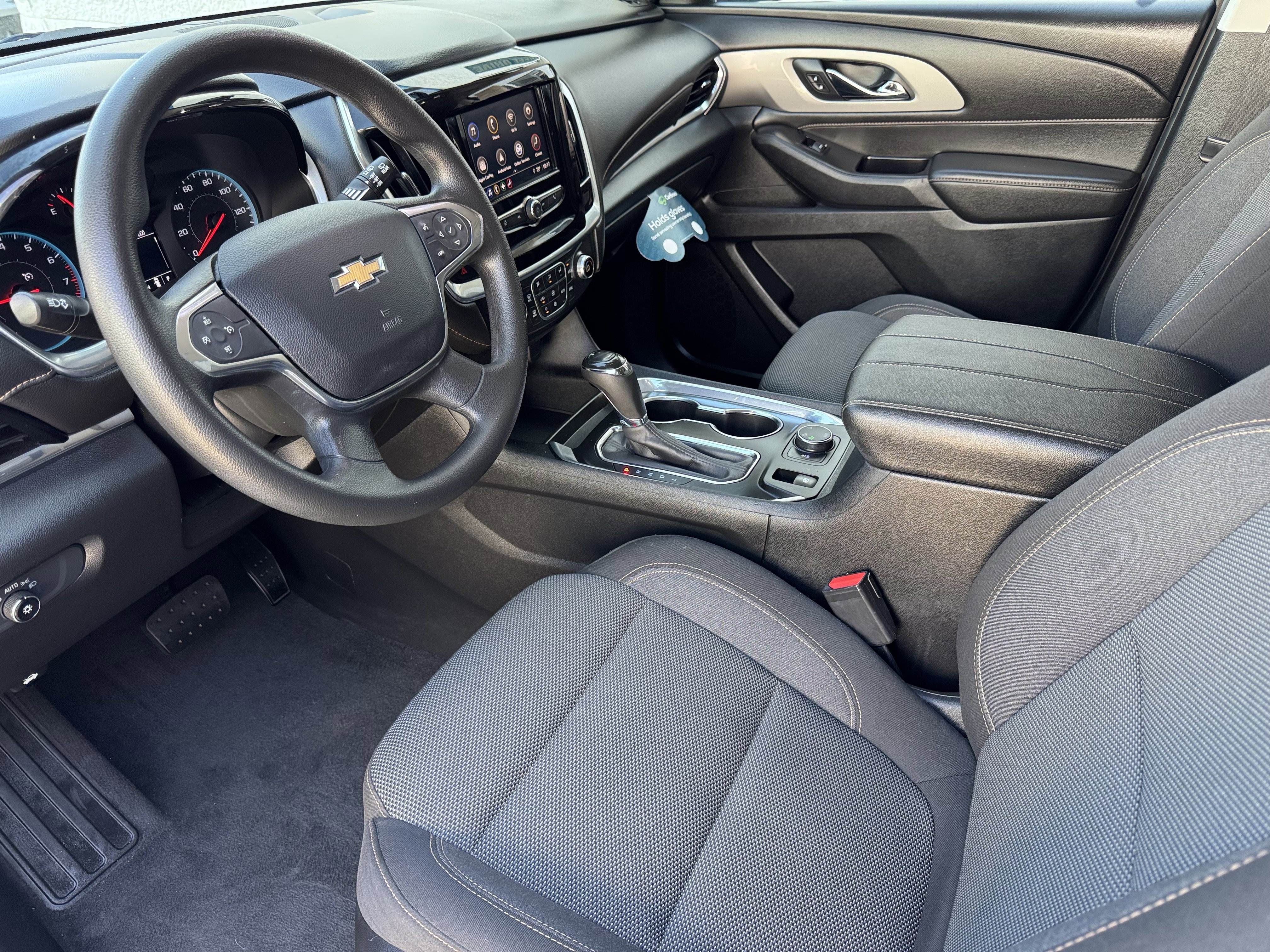 2020 Chevrolet Traverse LS - Photo 9