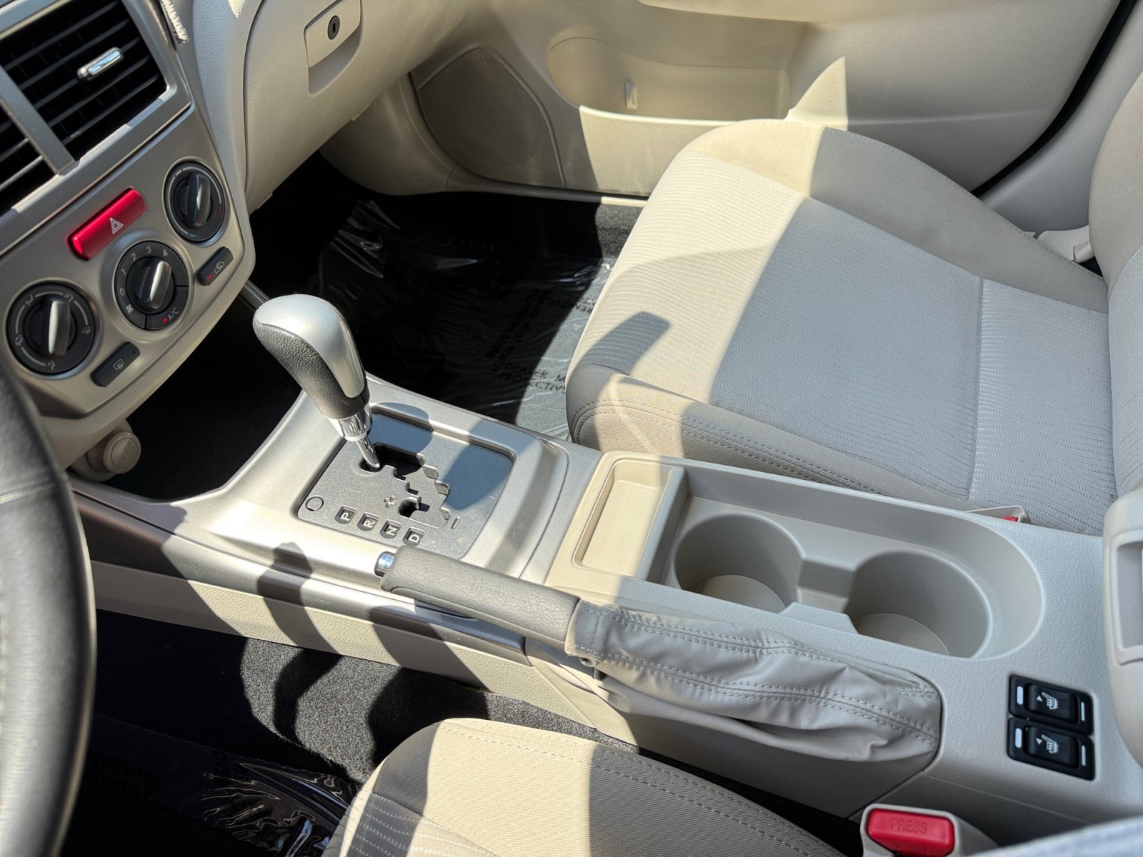 Used 2010 Steel Silver Metallic Subaru Outback Sport image 13