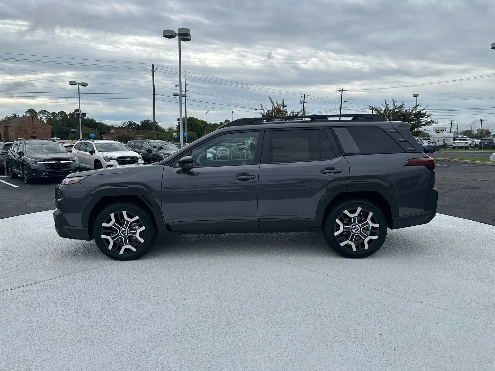 New 2026 MAGNETITE GRAY METALLIC Subaru Touring XT image 4