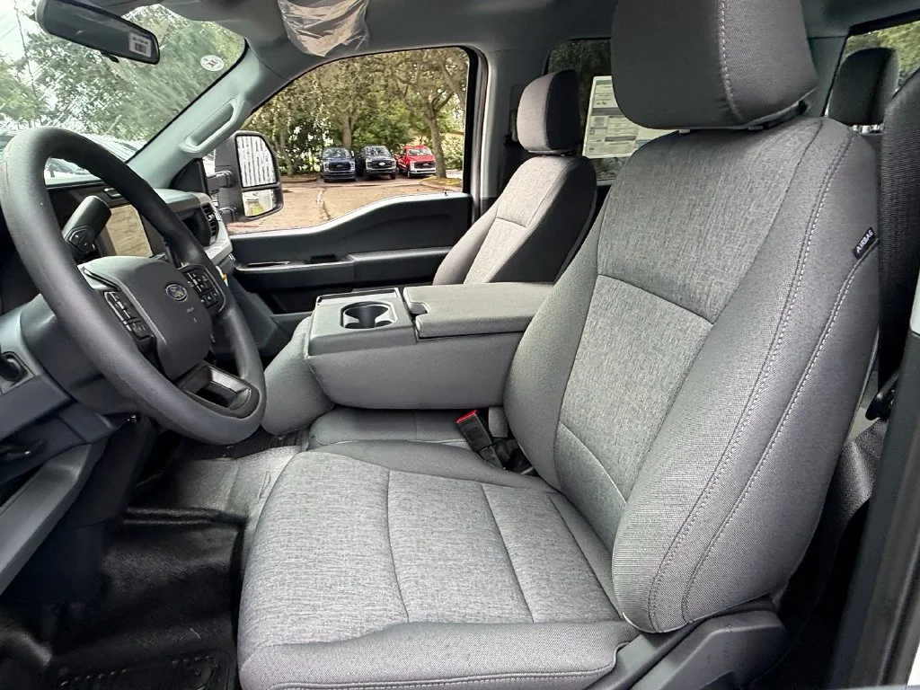 New 2027 White Ford XL image 12