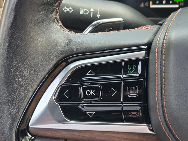 Used 2023 White Jeep Summit 4xe image 27