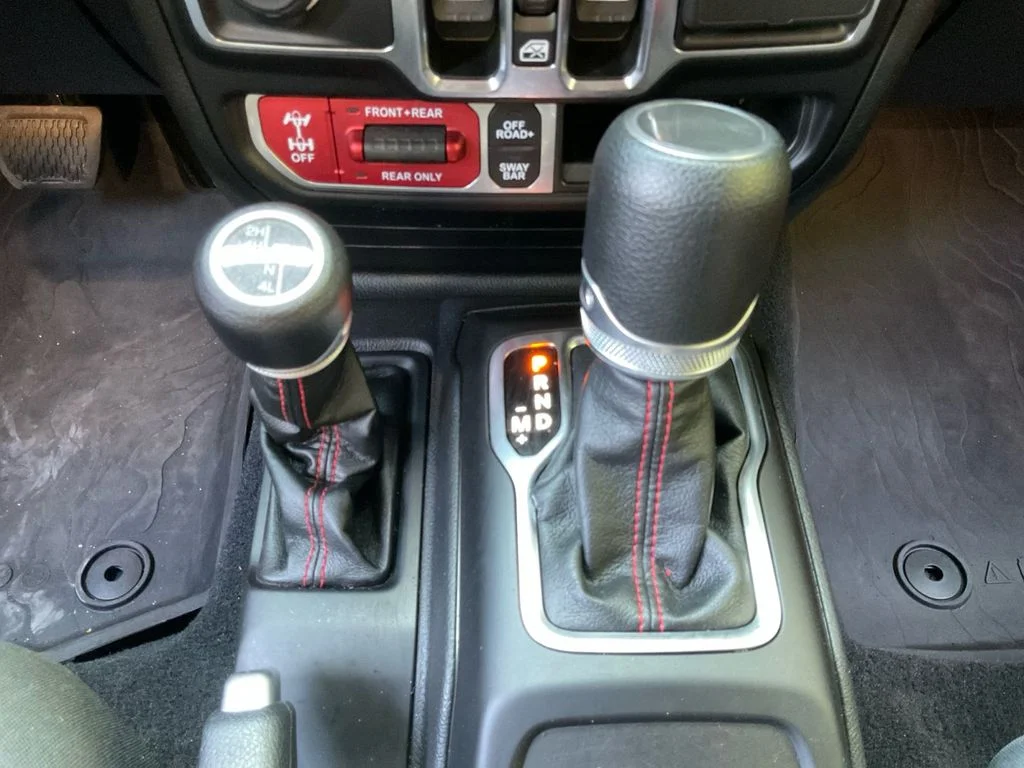 Used 2023 Red Jeep Rubicon image 35