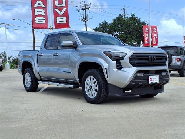 Certified Used 2025 CELESTIAL SILVER Toyota  image 3
