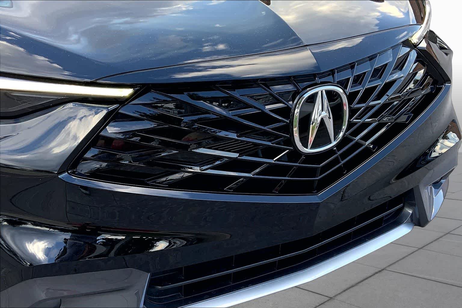 Used 2025 Crystal Black Pearl Acura  image 30