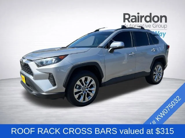 Used 2019 Silver Sky Metallic Toyota LE image 3