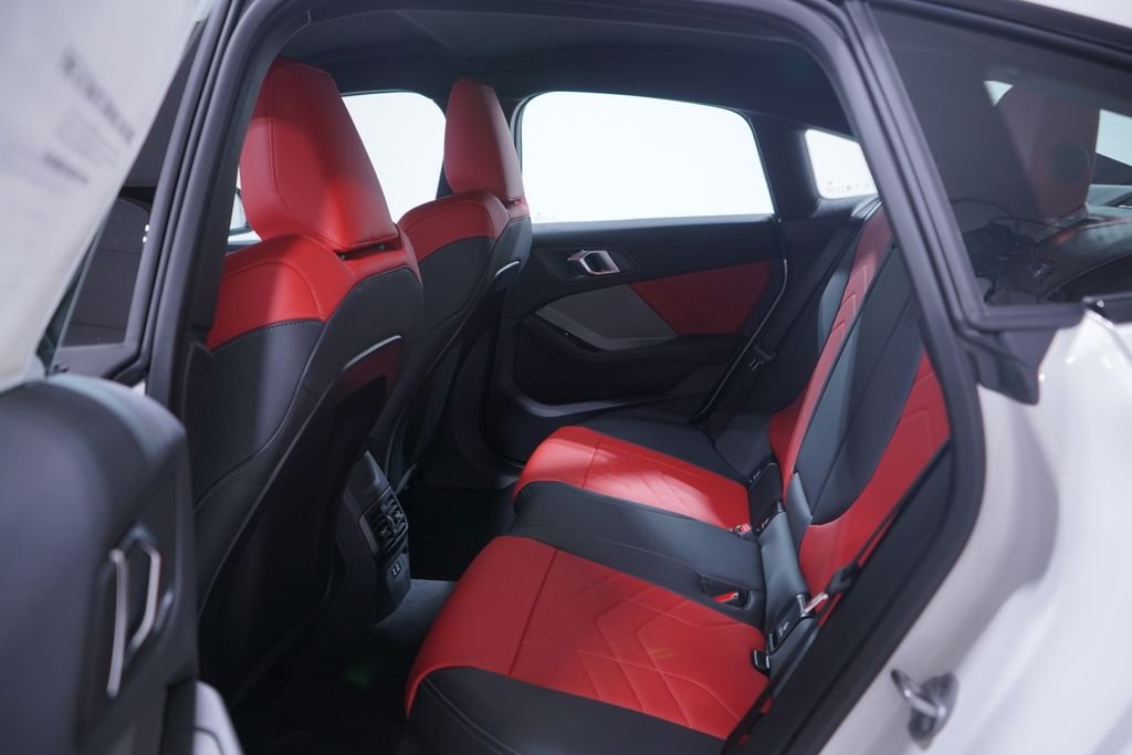 2026 BMW 2 Series M235 - Photo 9