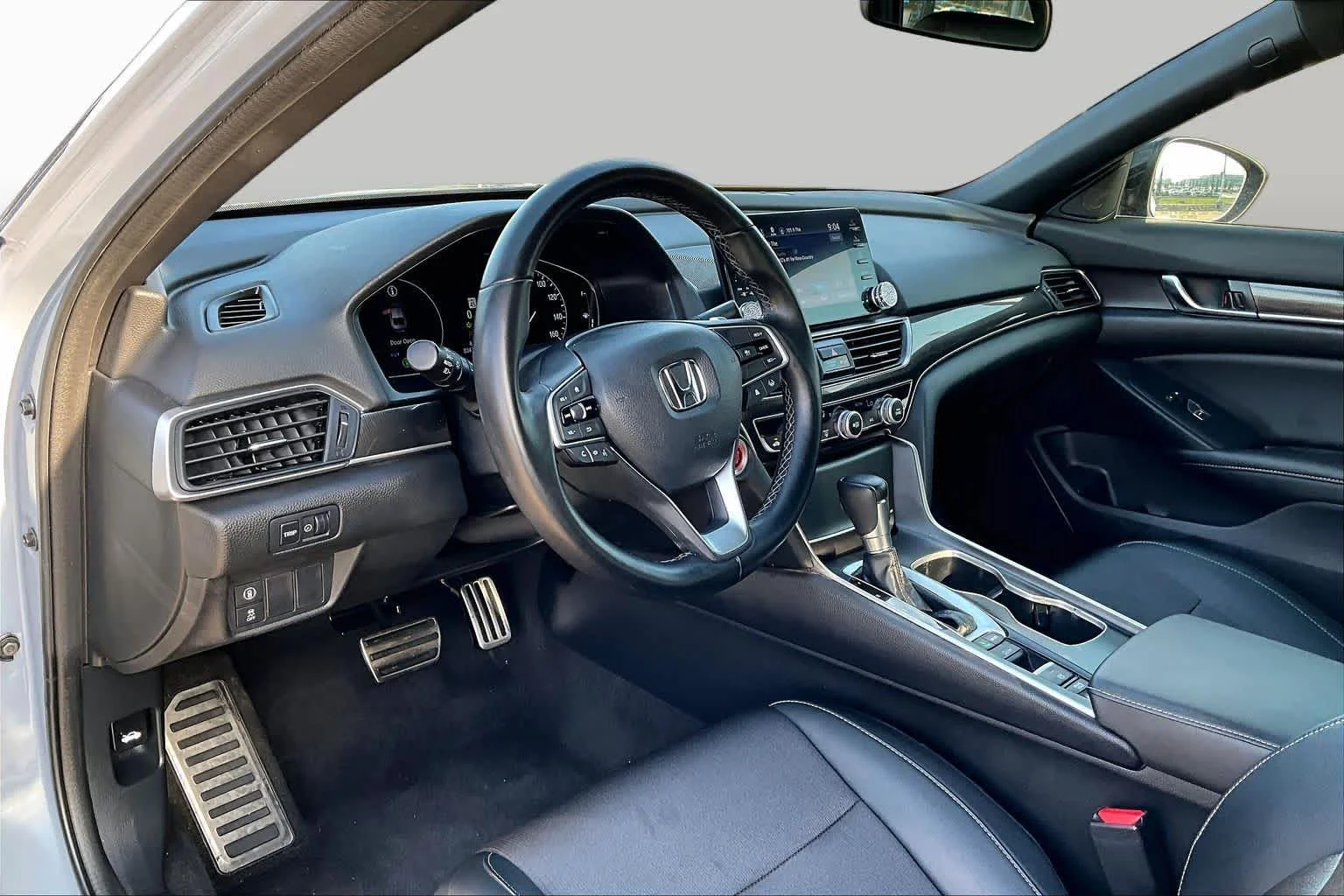 Used 2022 Sonic Gray Pearl Honda Sport image 16