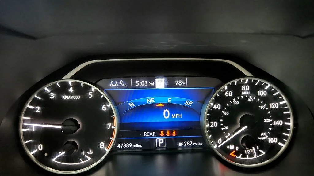 Used 2023 Blue Nissan Platinum image 27