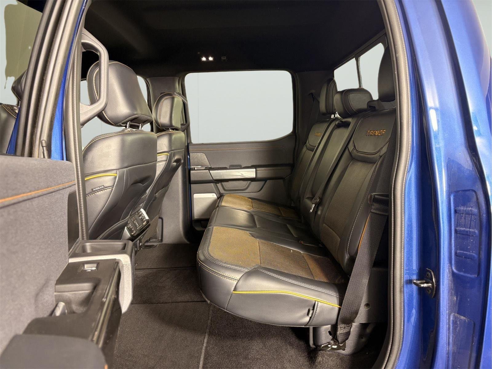Used 2022 Atlas Blue Ford Tremor image 15