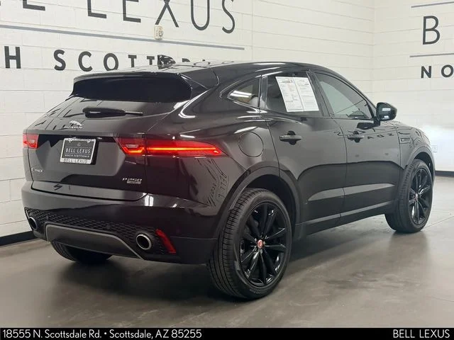 Used 2019 Black Jaguar SE image 4