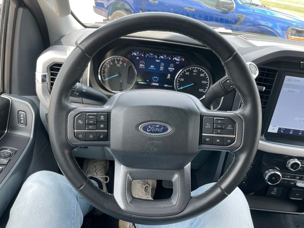 Used 2023 Gray Ford XLT image 25