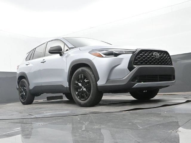 Used 2024 Silver Toyota L image 9